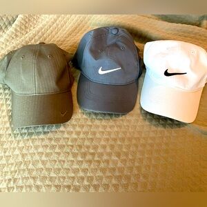 3 Women’s Nike hats